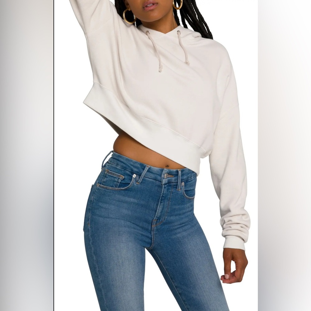 Good American Cropped & Cool Hoodie in Bone